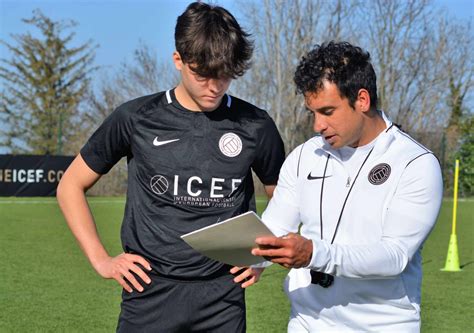coach de football en chine